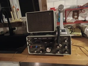 YAESU FR-101 cyfrowy + mikrofon + głośnik - Zdjęcie 1 z 21