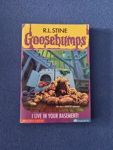 Goosebumps I Live In Your Basement! 61 R.L Stine 1st Edition First Imp Book RARE - Picture 1 of 7