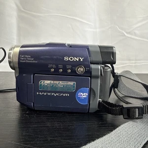 Sony Handycam DCR-DVD101 Camcorder Mini DVD Videokamera Videokamera nur - Bild 1 von 11