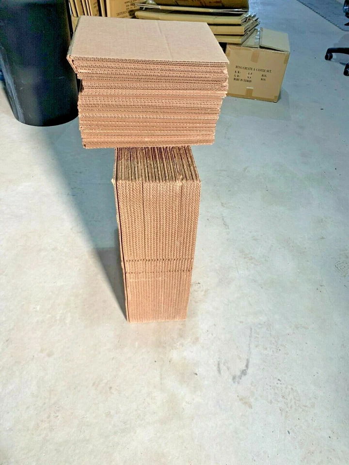 13x11x8 SHIPPING BOXES LC 25 pack with top and bottom pads - Image 1 of 4