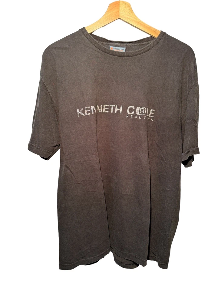 Camiseta DE COLECCIÓN Kenneth Cole Reaction Para Hombres Cuello Redondo Talla XL Negra  Foto 1 de 4