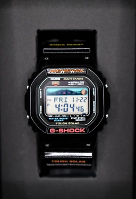 Reloj CASIO G-SHOCK G-LIDE GWX-5600-1JF Tough Solar Radio Tide Graph Hombre N... - Imagen 1 de 4