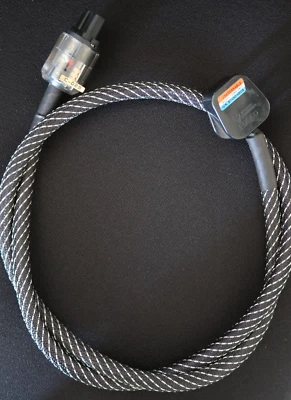 1.5M UNBRANDED POWER CABLE IDEAL UPGRADE OVER STOCK CABLE AN ENTRY LEVEL CLASSIC - Image 1 of 4
