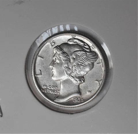 1935 . Mercury Dime . Choice/Gem BU . MS . Uncirculated Cover