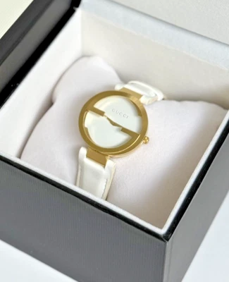 Reloj para mujer Gucci de cuero blanco entrelazado - YA133327 37mm. Foto 1 de 3