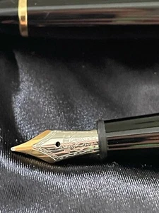 MONT BLANC Meisterstück 14K 4810 New In Box Montblanc Fountain Pen Fancy Pen - Picture 1 of 12
