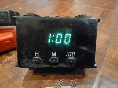 🚘Toyota 4runner Hilux TRUCK Reloj de tablero digital LED 1996-2005. Foto 1 de 4