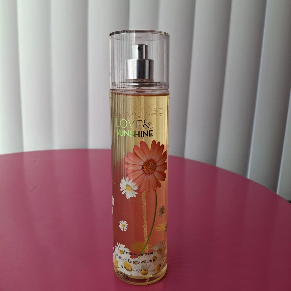 Vaporizador de fragancia fina Bath & Body Works LOVE & SUNSHINE 8 OZ Foto 1 de 2