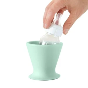 B Kee Baby Bottle Holder for One Hand Use Silicone BPA Free Easy Cleanup - Picture 1 of 16