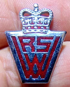 RSW / Returned Service Women Enamel Pin Badge c1950's - Picture 1 of 2