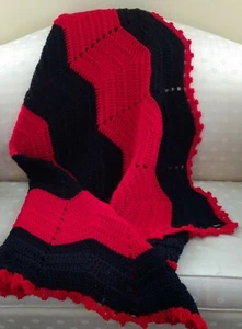 HAND-CROCHETED AFGHAN ~ Zigzag Pattern ~ Black and Red ~ 54" x 44" - Picture 1 of 4