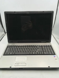 GATEWAY PA2 M680 - FOR PARTS/NO POWER - INTEL PENTIUM M - 1GB RAM - 17" -READ-BB - Picture 1 of 8