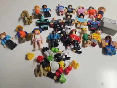 Lote de figuras de acción de juguetes R0BL0X figuras raras lote mixto Foto 1 de 4