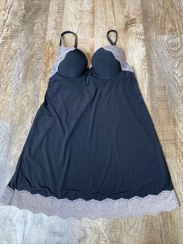 UNDERCOVER Reggiseno Victoria Secret 34B Cami top mini abito foderato in pizzo