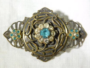 Vintage Brosche mit Aqua und klaren Strasssteinen und Ranken filigran - Bild 1 von 7