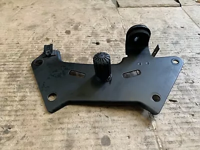 Soporte delantero tanque de combustible Triumph Tiger 1200 Explorer para adaptarse a los modelos 2012-2015 Foto 1 de 2