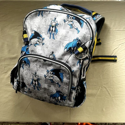 Pottery Barn 儿童蝙蝠侠 DC 漫画迷你背包 — 第 1/4 张图片