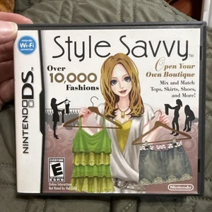 Style Savvy - Nintendo DS - solo scatola e inserti (NO GIOCO) - Foto 1 di 5