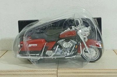 I125671 MAISTO 1/18 - Harley Davidson FLHR  Road King (1999) - Immagine 1 di 4