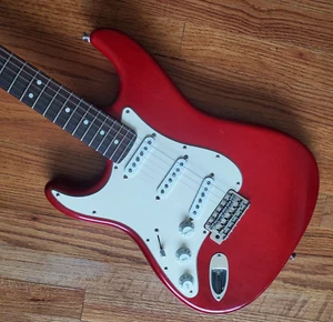 Fender Left-Handed Highway 1 ONE Stratocaster || Transparent Red Lefty Strat - Picture 1 of 20