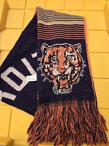  Detroit Tigers -MLB Reversible Scarf By Forever Collectibles -New Without Tags