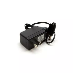 SPEKTRUM 150mA TX WALL CHARGER NEW IN BOX - Picture 1 of 1