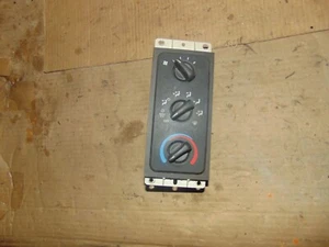 98 99 00 01 Dodge Dakota Durango Temperatura Climatizador Tablero Aire Acondicionado Calentador - Imagen 1 de 2