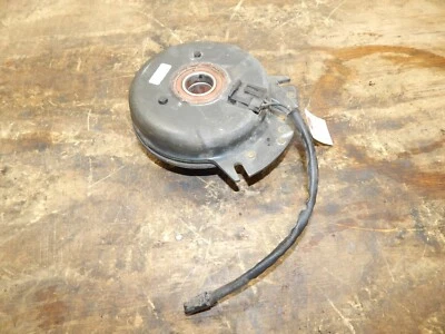 Toma de fuerza eléctrica Woods 5210 Kubota Engine 5213-67 Foto 1 de 4