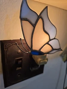 Vintage Stained Glass Butterfly Night Light Plug-in Blue White Silver - Picture 1 of 10