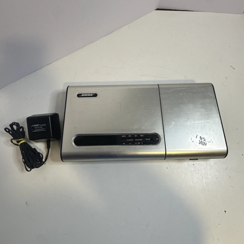 Bose Music Center Model 5 V2 AM/FM CD Player for Lifestyle 3, 5, 8 & 12 For Part - Image 1 of 4