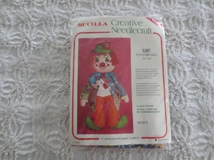 Neu aus altem Lagerbestand Bucilla CLANCY SPIELZEUG CLOWN PUPPE SET #1676 - 24" groß - Bild 1 von 3