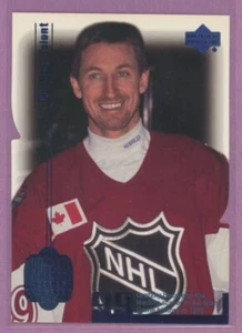 1999-00 UD LIVING LEGEND YEAR OF THE GREAT ONE BLUE WAYNE GRETZKY #74 1138/1999 - Foto 1 di 2