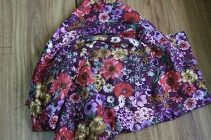 Organic floral cotton elastane jersey fabric - Picture 1 of 2