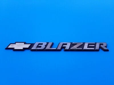 95 96 97 98 99 00 01 02 03 04 05 CHEVROLET BLAZER EMBLEMA LOGOTIPO INSIGNIA OEM (2003) Foto 1 de 3