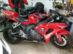 Honda CBR 998 RR Fireblade SC57 - Bild 1 von 10