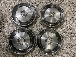 Set Of 4 15” Hubcaps For 1966-1967 Cadillac Deville Fleetwood Calais - Picture 1 of 6
