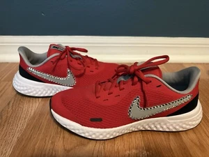 Size 5y- Nike Revolution 5 Red - BQ6715-002 - Picture 1 of 10