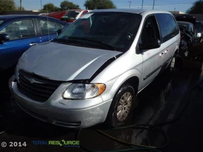 Used Speedometer Gauge fits: 2006 Chrysler Town & country cluster w/o electrolum - Imagem 1 de 4