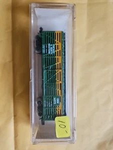 Life-Like N-scale Stock Car CNW Paint Preowned - Imagen 1 de 7