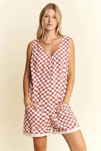 White Red Plus Size Back Tie Sleeveless Plaid Romper with Pockets - Picture 1 of 11