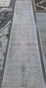 IVORY / SILVER 2'-6" x 12'-0" Flaw in Rug, Reduced Price 1172774456 ADR109C-212 - Picture 1 of 4