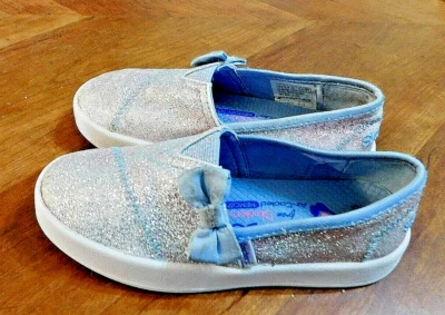 Skechers BOB silver glittery slip-on shoes w bows toddler sz 10.5 - Image 1 of 4