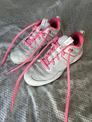 Under Armour Glyde Softball Cleats _US 4 _White and Pink - Image 1 of 4