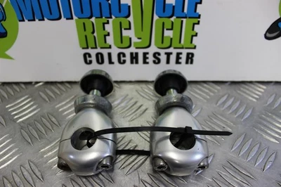 Abrazaderas de manillar Triumph Tiger 1050 2007 a 2011 B135 Foto 1 de 4