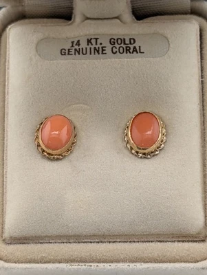 NUEVO~ORO AMARILLO 14k~**PENDIENTES GENUINOS DE CORAL CON MARCO OVALADO**~EN CAJA Foto 1 de 4