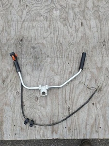 OE Stihl FS81 Trimmer Handle Bars Bike Bars Throttle Assembly - Picture 1 of 7