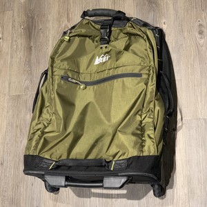 rei rolling duffel