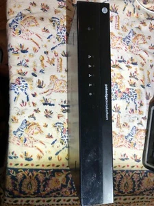 Pakedge Enterprise-Grade RE-2 5 Port 2 WAN-Ports Multimedia Router - Photo 1/3