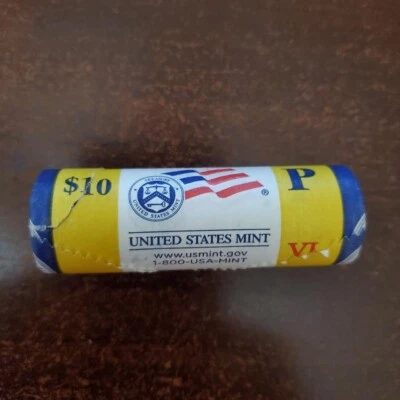 A 2009 P US Virgin Islands Territorial 'DAMAGED' Quarter Roll (Exact Roll Shown) - Image 1 of 4