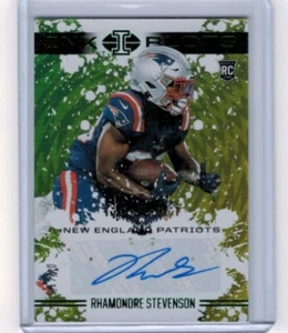 Panini Illusions 2021 Rhamondre Stevenson manchas de tinta verde novato automático #'ed 04/10 - Imagen 1 de 1